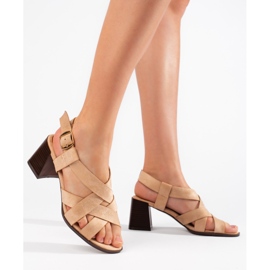 Sandalias tacón ante beige 3