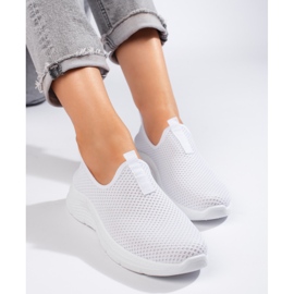Deportivas de tejido blanco 2