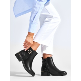 Botines negros clásicos de mujer con hebilla. 2