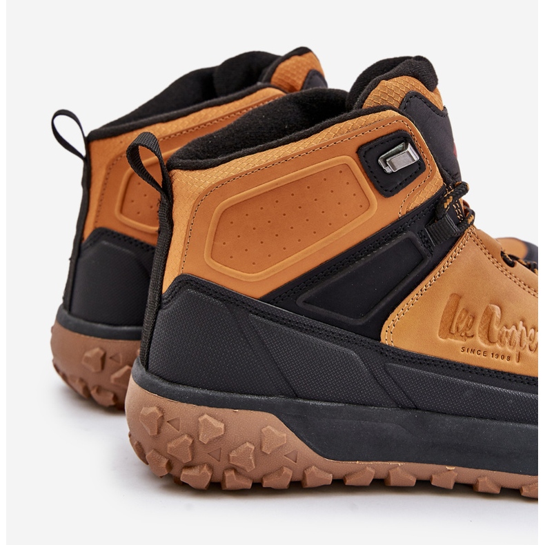 Zapatos de senderismo aislados para hombre Lee Cooper LCJ-24-01-2938 Camel marrón 2