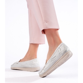 Mocasines blancos de mujer 4