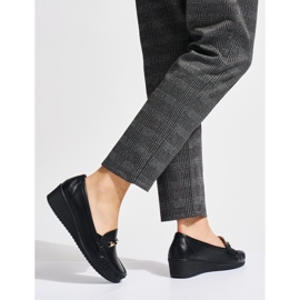 Mocasines negros calados con cuña baja 2