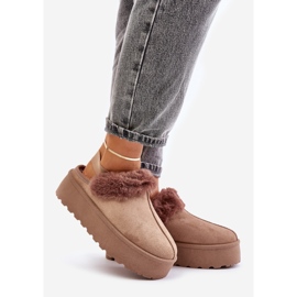 Pantuflas de mujer con plataforma y pelo, beige oscuro Linaris 1