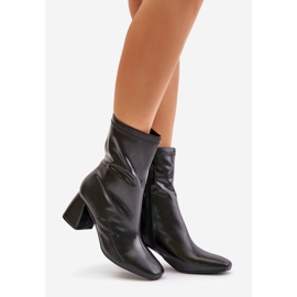 Botines de Mujer Lisas en Piel Ecológica, Negro Izariel 1 Botines de Mujer Lisas en Piel Ecológica, Negro Izariel 1