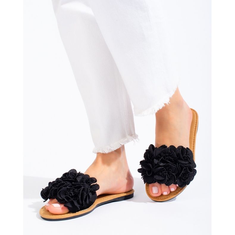 Babucha mujer negra con flores Shelovet negro 2