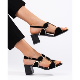 Goodin Sandalias de mujer negras con hebilla. negro 1