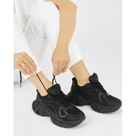 Zapatillas negras con suela gruesa negro 2