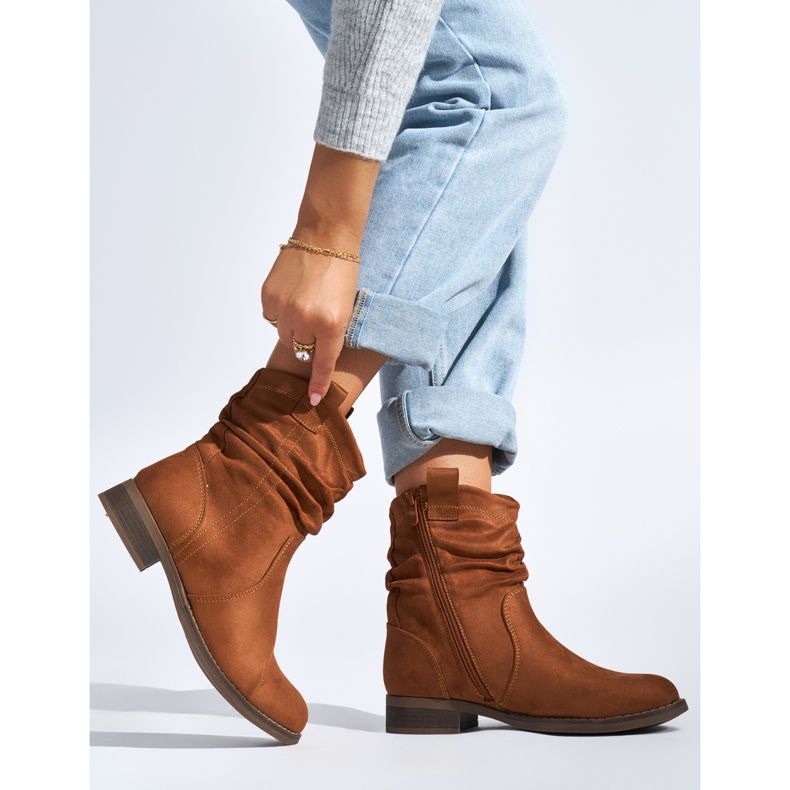 Botines mujer ante marrón 1