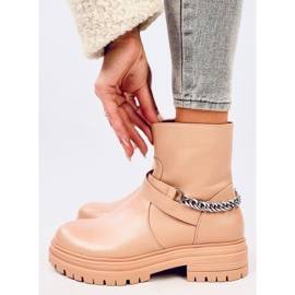 Botines Cindy Nude con cadena beige 6
