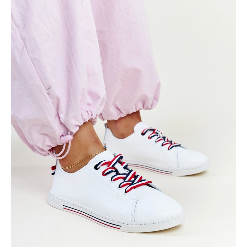 Zapatillas Vinceza de piel blanca. blanco 1