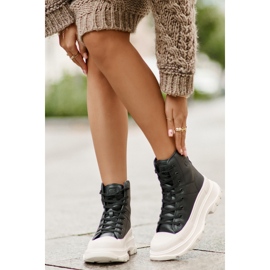 Zapatillas de deporte de cuero con aislamiento en una plataforma enorme Big Star OO274A599 Negro 2