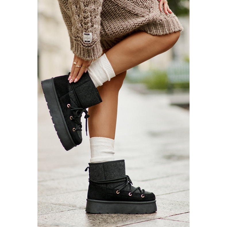 Botas de nieve Mavora negras con cordones en una plataforma negro 2