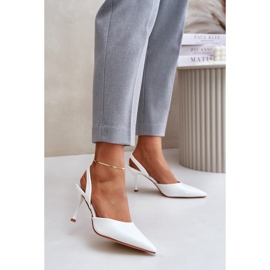Stilettos de charol blanco con tacón abierto Emmizola 3