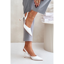 Stilettos de charol blanco con tacón abierto Emmizola 7