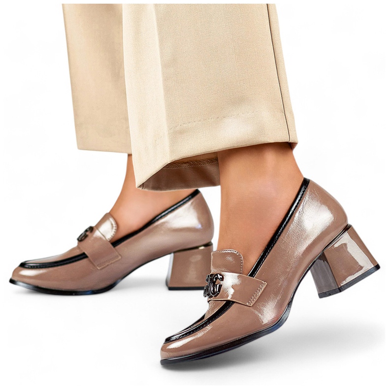 Zapatos de tacón bajo charol beige, zapatos de salón de tacón para mujer 1