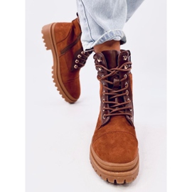 Trabajadoras de Gaba Camel marrón 1 Trabajadoras de Gaba Camel marrón 1