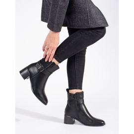 Botines negros de mujer con hebilla. 1
