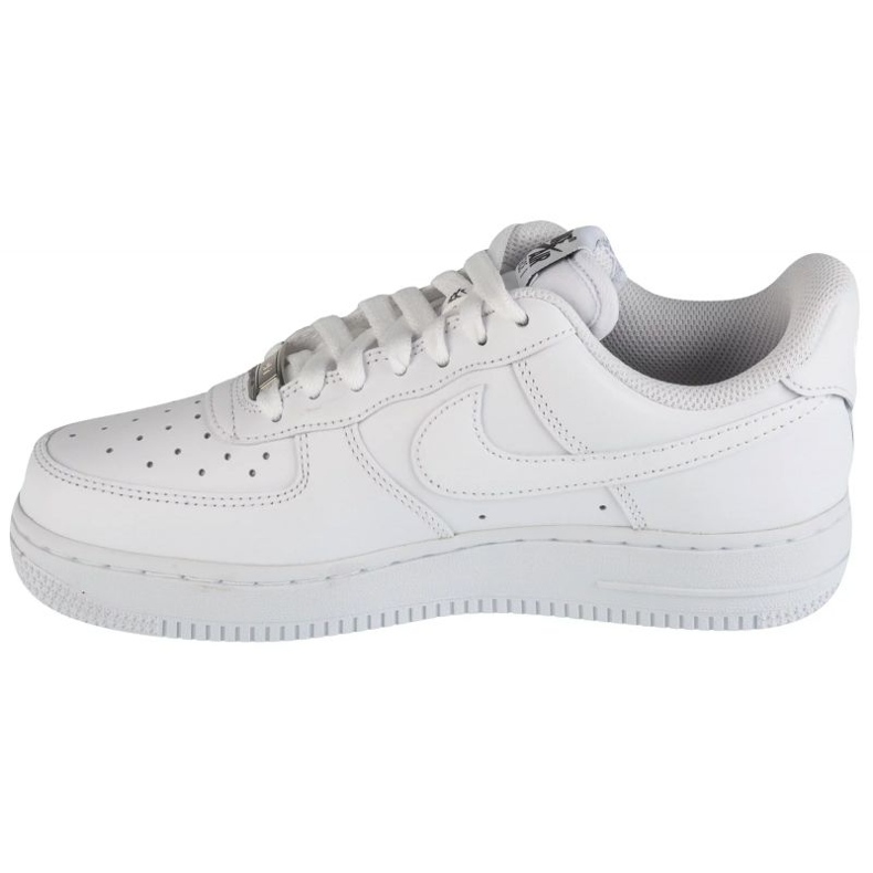 Zapatillas Nike Air Force 1 07 DX5883-100 blanco 1