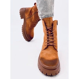 Botines trampero con protector Desfor Camel marrón 2