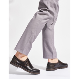 Zapatos de hombre marrón oscuro. 2 Zapatos de hombre marrón oscuro. 2