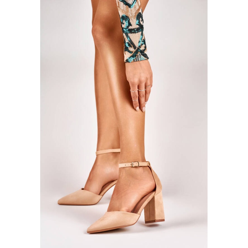 Salón beige con cierre al tobillo QA203BE 1