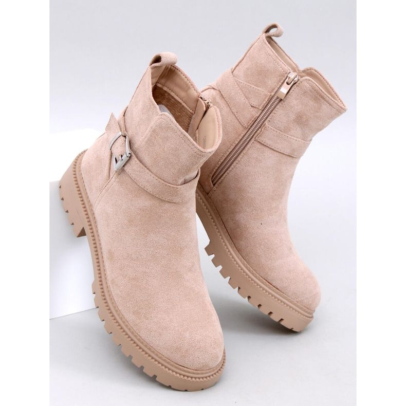 Botas Chelsea Ortiz en color beige 1 Botas Chelsea Ortiz en color beige 1