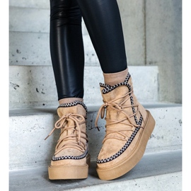 Botas de nieve con plataforma y cordones beige decoradas con bordado Mckenzie 1