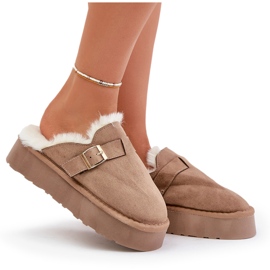 Zapatillas de mujer con suela gruesa con pelo y hebilla, beige oscuro Linneola 8