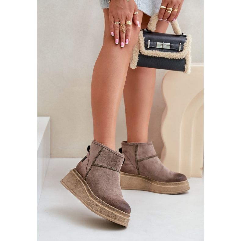 Botas De Nieve Piel Ante Con Plataforma Y Cuña Maciejka 06769-02 Marrón Oscuro 2 Botas De Nieve Piel Ante Con Plataforma Y Cuña Maciejka 06769-02 Marrón Oscuro 2