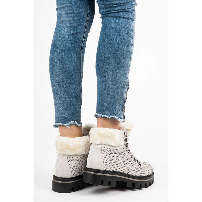 Kylie Botas con estilo con protector marrón 2 Kylie Botas con estilo con protector marrón 2