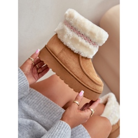 Botas de nieve con plataforma para mujer con pelo y estampado Deepanti camel marrón 4