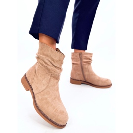 Botín Bracy Khaki con volantes beige 3