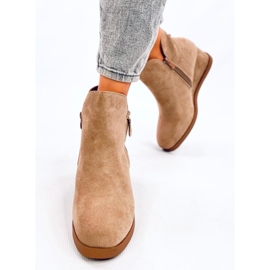 Botines cuña Paxten de ante caqui beige 2