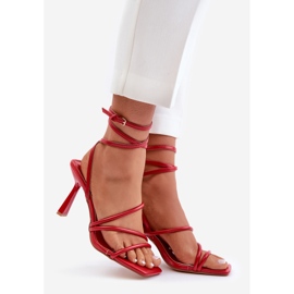 Elegantes sandalias de tacón alto con correas saredi rojas rojo 1