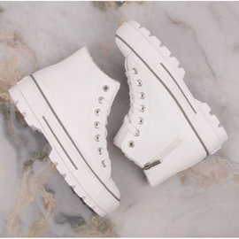 Zapatillas con aislamiento en la plataforma Big Star W INT1903A blanco 6