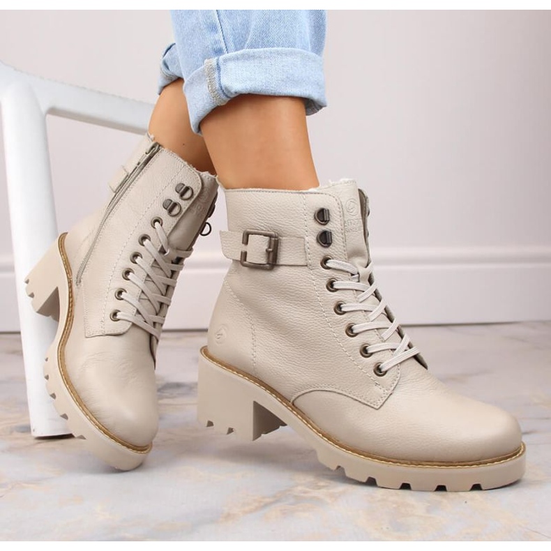Botas de piel cómodas y aislantes Remonte RKR615, beige 1