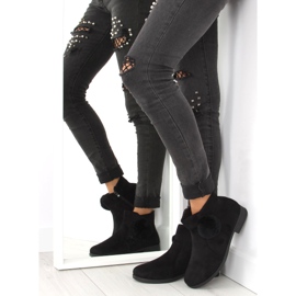 Botas de mujer negras con pompón X-15 negro 2