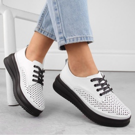 Zapatos calados Artiker W 54C1708 HBH70B blanco 2