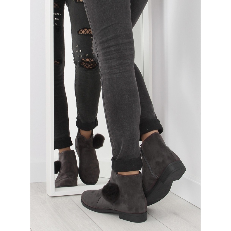 Gris X-15 botas de mujer grises con pompón 1
