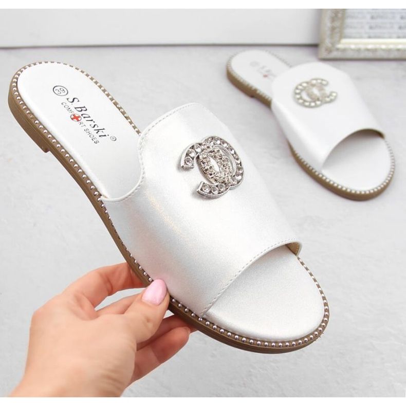 Chanclas cómodas con circonitas S.Barski W OLI258B blanco 1