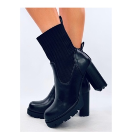 Botines negros de tacón 2