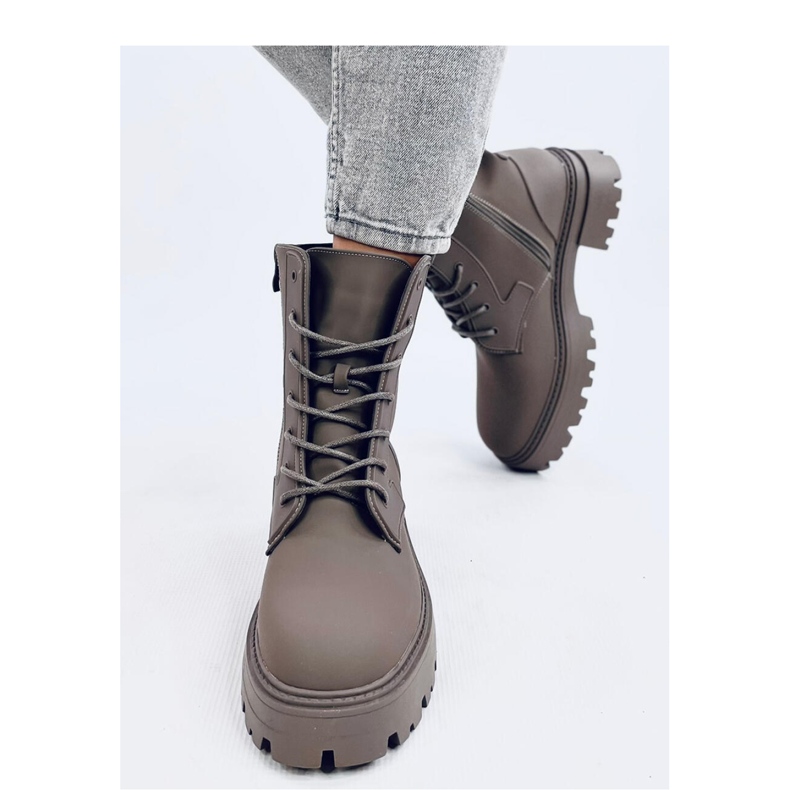 Tamar Botín cordones verde - Inello 2