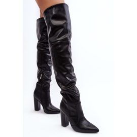 Modelo C-304 Botas negras negro 2