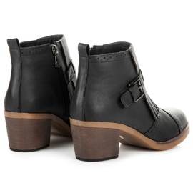 Kylie Botas negras con flecos negro 4