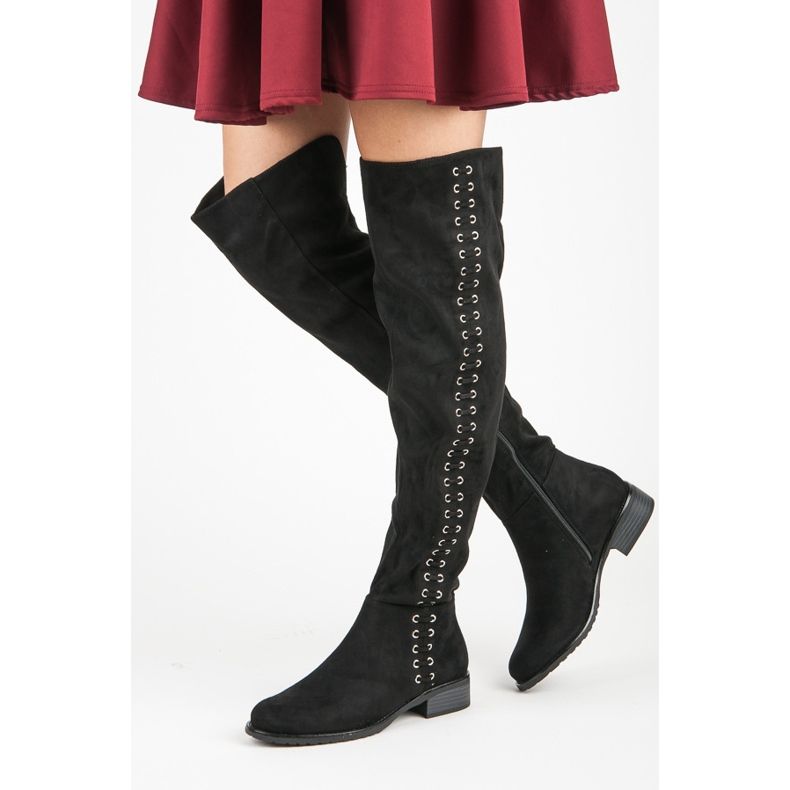 Ideal Shoes Botas con ribete decorativo negro 2