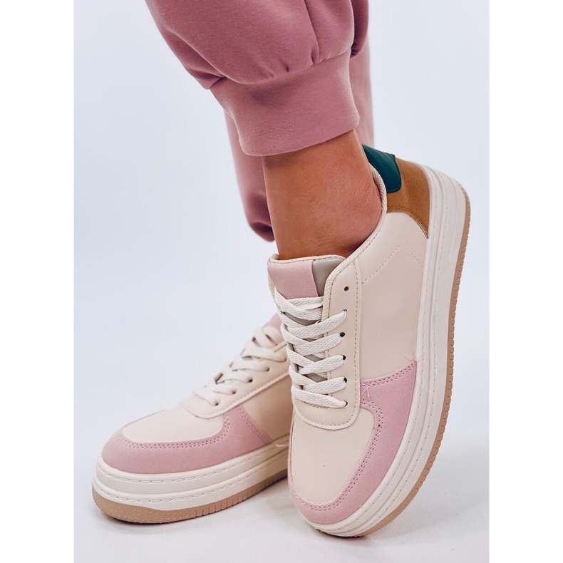 Zapatillas deportivas de mujer rosa con plataforma. 2