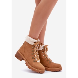 Botas de piel de oveja para mujer con tacones bajos color camel marrón 1