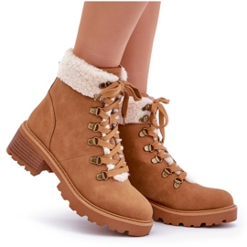 Botas de piel de oveja para mujer con tacones bajos color camel marrón 11