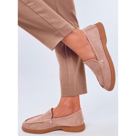 Mocasines de mujer suaves. beige 2