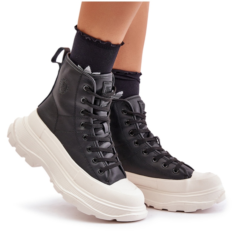 Zapatillas de deporte de cuero con aislamiento en una plataforma enorme Big Star OO274A599 Negro 4